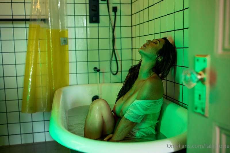 There's nothing like me in some water💦