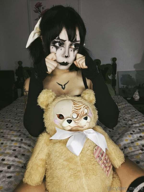 cyber_nyxie image #2