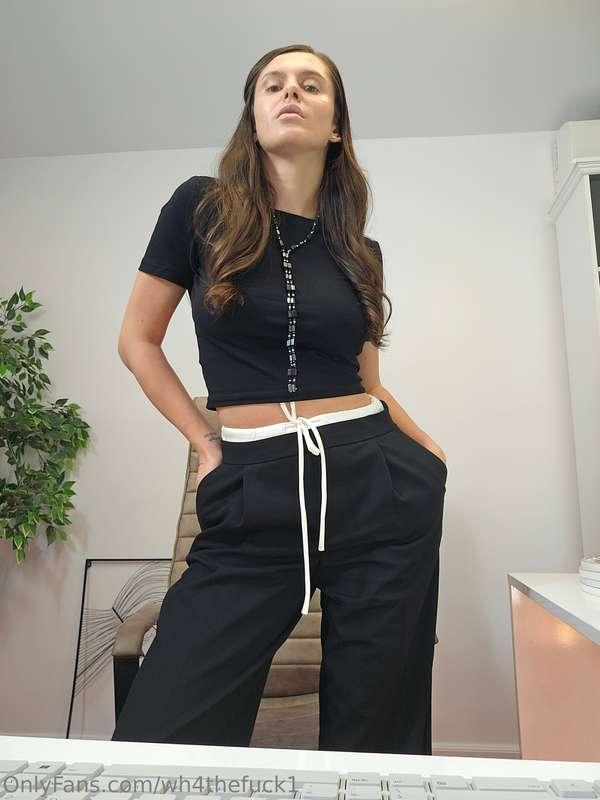 More pants!🤔