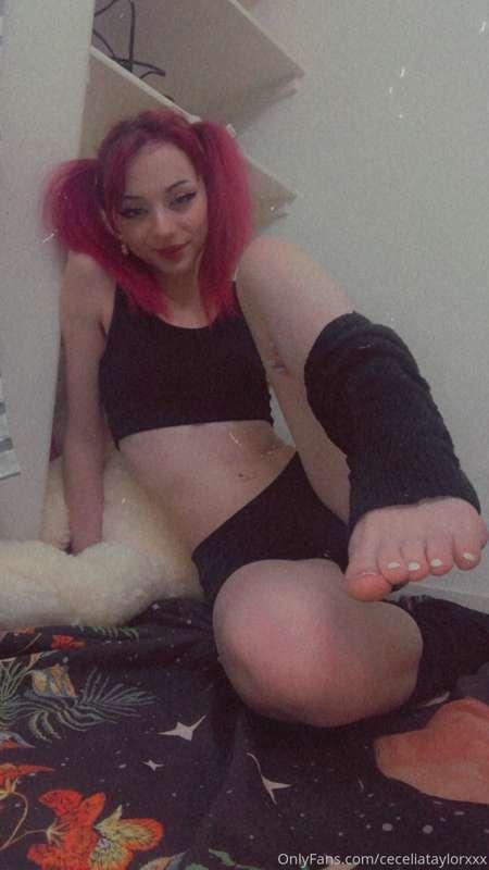 🦶🏻🥰