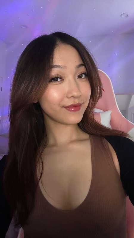 Come hang out my love 💋 