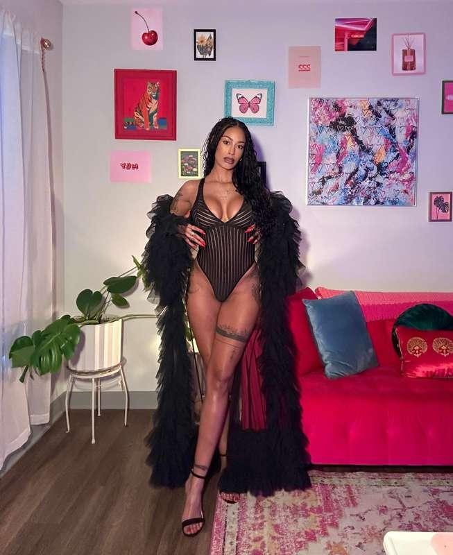 🖤