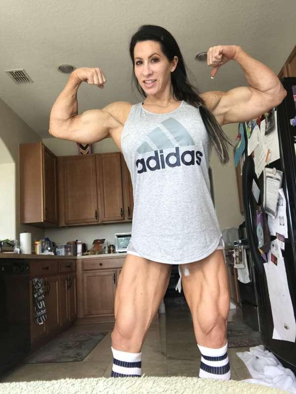 Just got back from the gym! Thanks to one of my fans for thi..