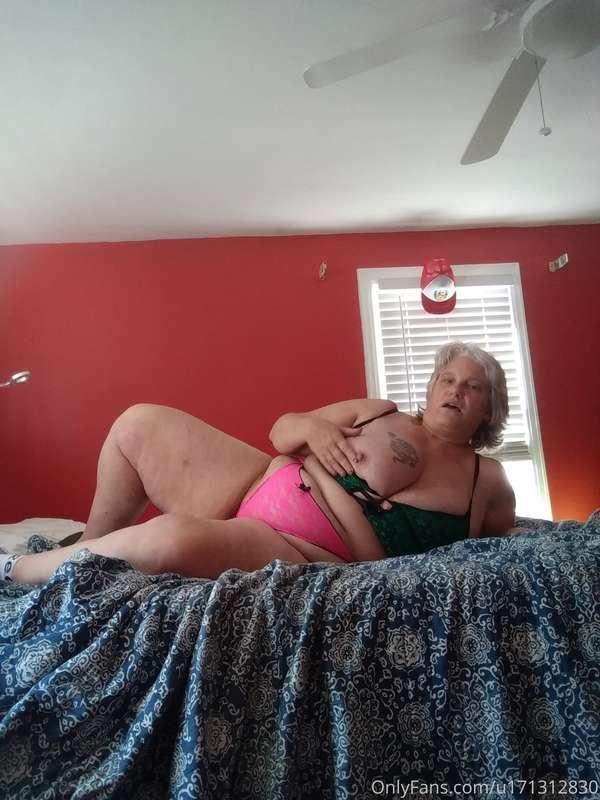 It's Saturday and time to play! My tits are ready to go!