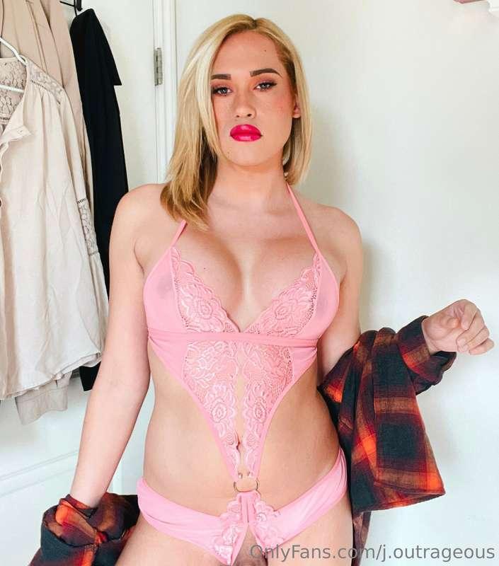 Help a girl out (whatever amount) and I’ll message you the f..