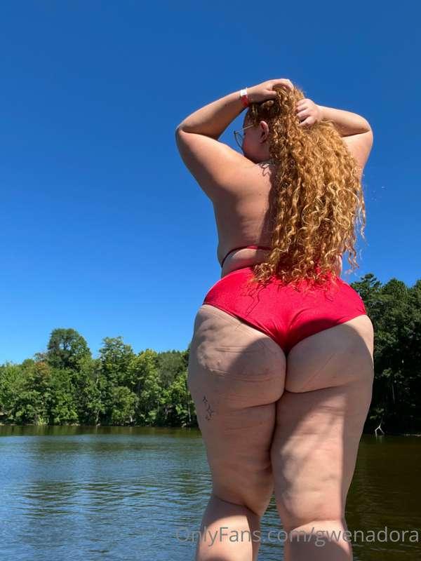 Bottom heavy