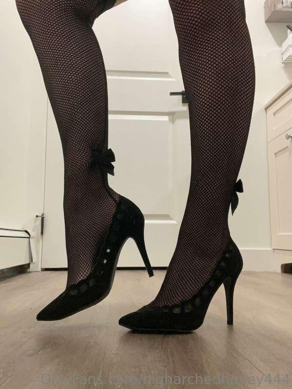 higharchedhoney444 image #3