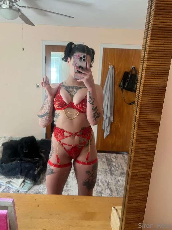 What are you into? 😘🤤
