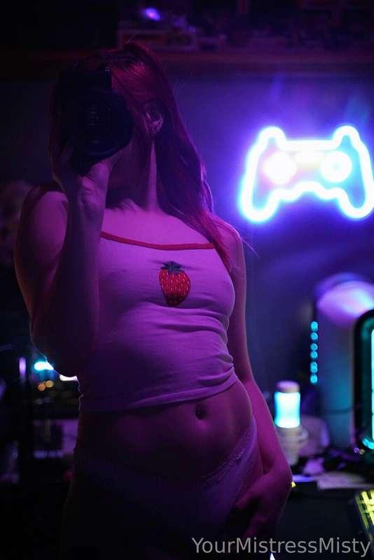 🍓Shortcake after hours 🍰
