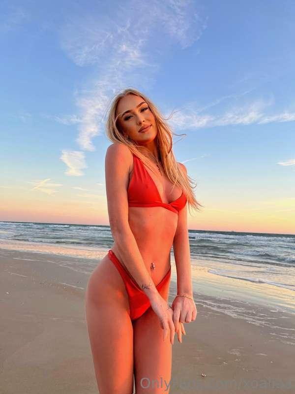 sunrises ☀️

go check my other account 🙈🐱 @xoangeliaa