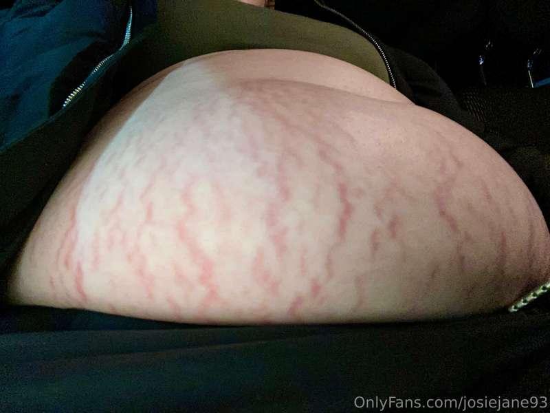 Soooo stuffed after 2 hrs at the buffet tonight