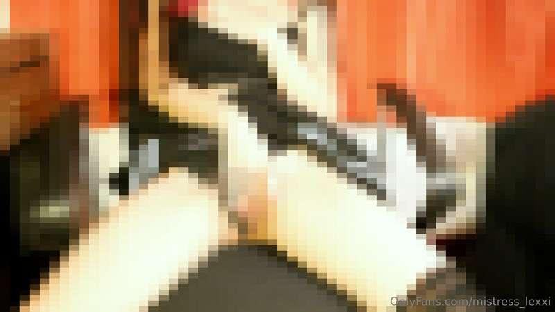 Did you get hard over my pixels again beta😈?
Too bad you'll ..