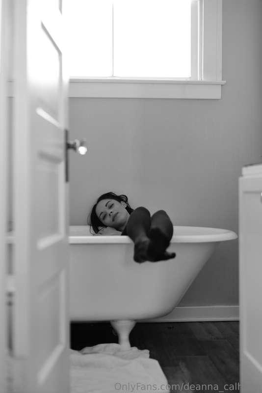 My birthday is one month away 🥹 👸🏽 