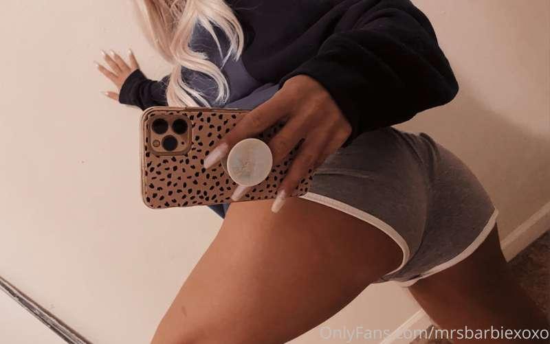 Goodmorning ❤️😙 I’m ready to get spanked 🌞
