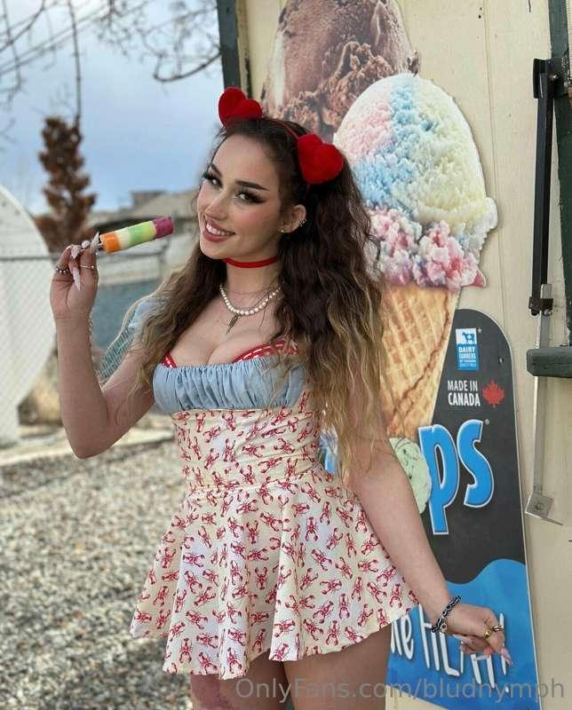 Happy Easter weekend!!! 🐰💖✨