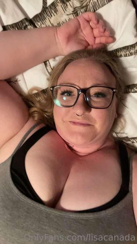 Can we cuddle? Please? 😘