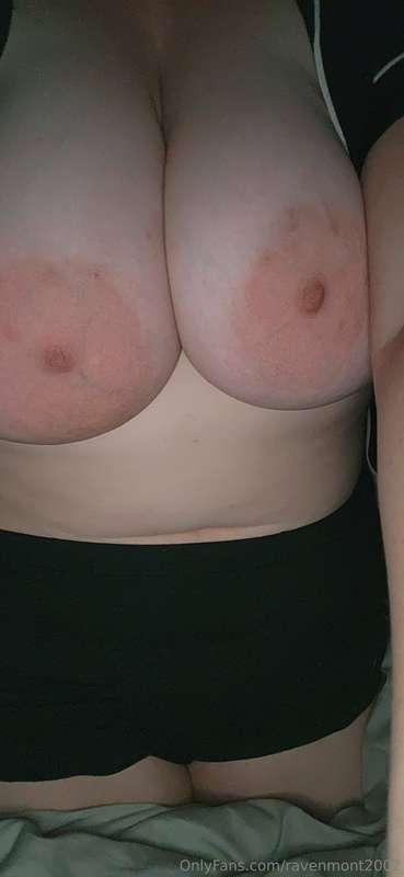 POV: you're undressing me 🖤🤍🥴