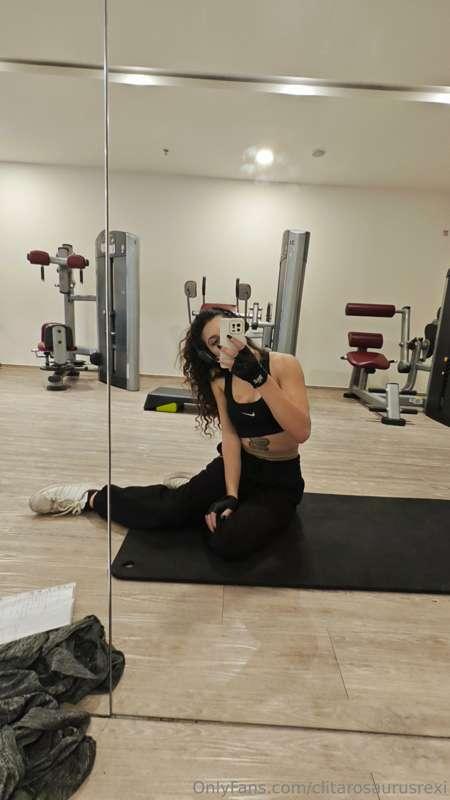 Do you think I'm overdressed for the gym?🤭😜