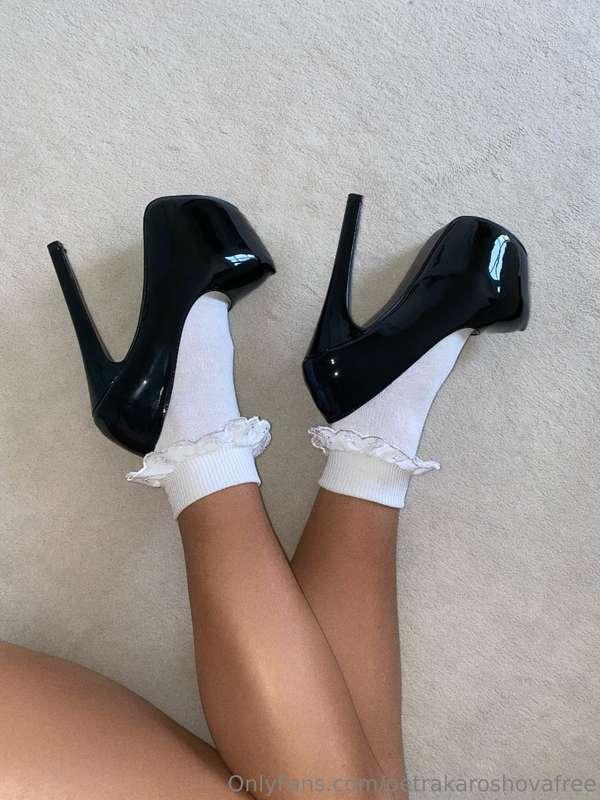 Rate my high-heels 1-10