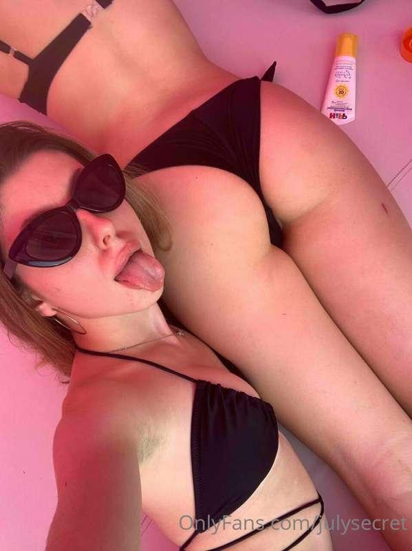 sunny day, girls, and swimming pool! the best time 
i love f..