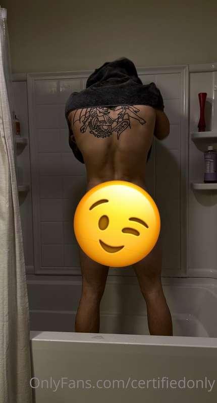 Make sure y’all check your messages. There’s a nice shower v..