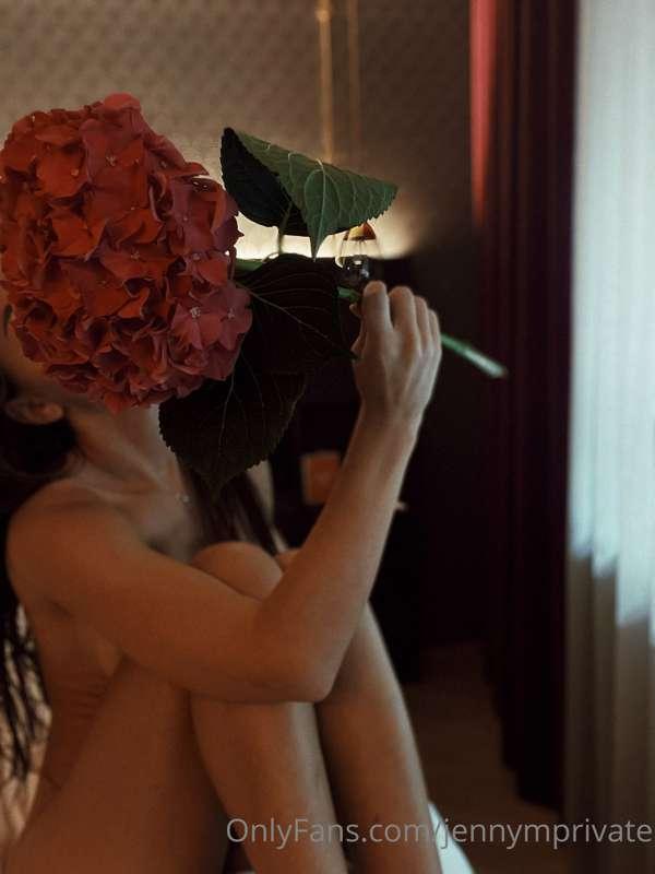 Hard to find someone who loves flowers more than me
Flowers ..