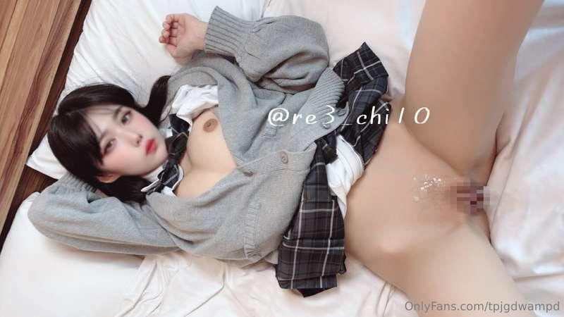 セフピがイッちゃいそうな時にちょっとイジワルしたくなっちゃって私がいっぱい動いたら💦中で出しちゃってた🤭💗2回目はセフピ..