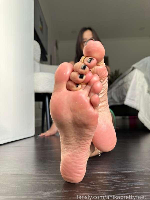 anikaprettyfeet_ image #18