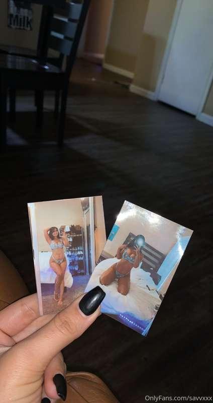 Would y’all be down if I started selling Polaroid nudes?😊