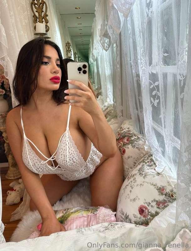 daily dose of me 🫦