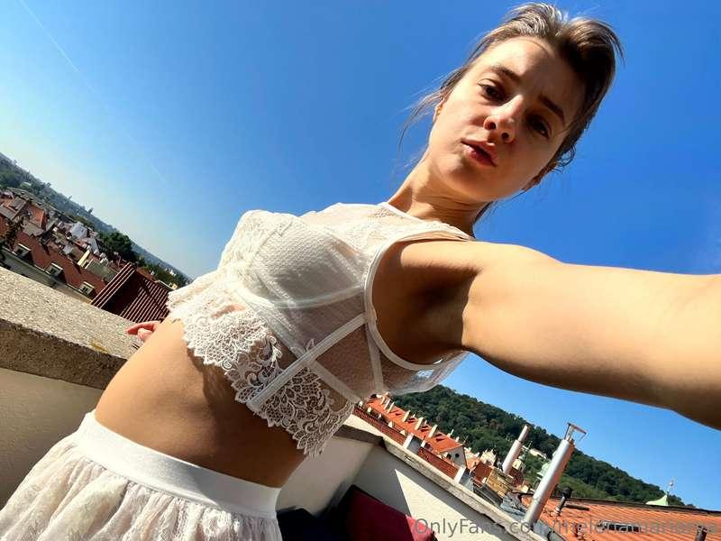 melenamariarya main image