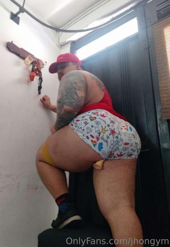 Después de entrenar tengo muchas ganas de que me folles, si ..