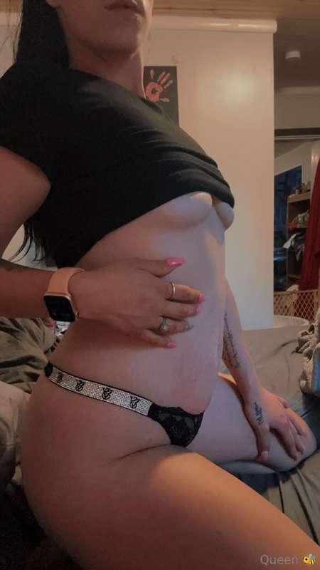 Good morning   HAPPY TITTY TUESDAY🤤