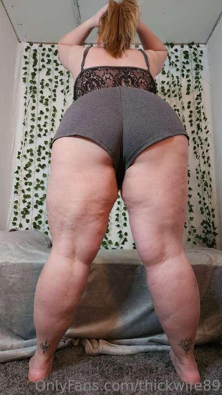 thickwife89 image #3