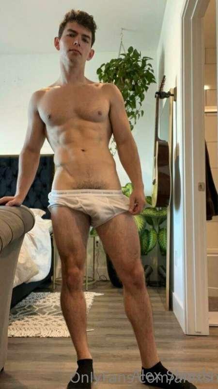 Which model of underwear do you prefer?