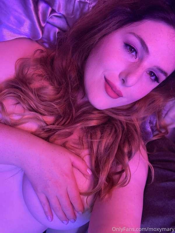 This photo angle makes my face look nice but my boobs look s..