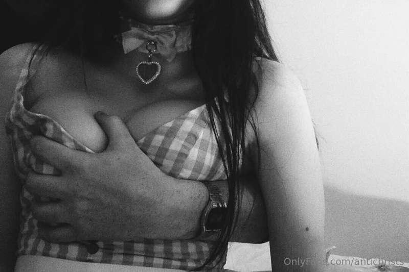 u wish that hand was urs?