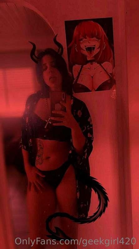 https://onlyfans.com/katrablack my girlfriend HAVE AMAZING O..