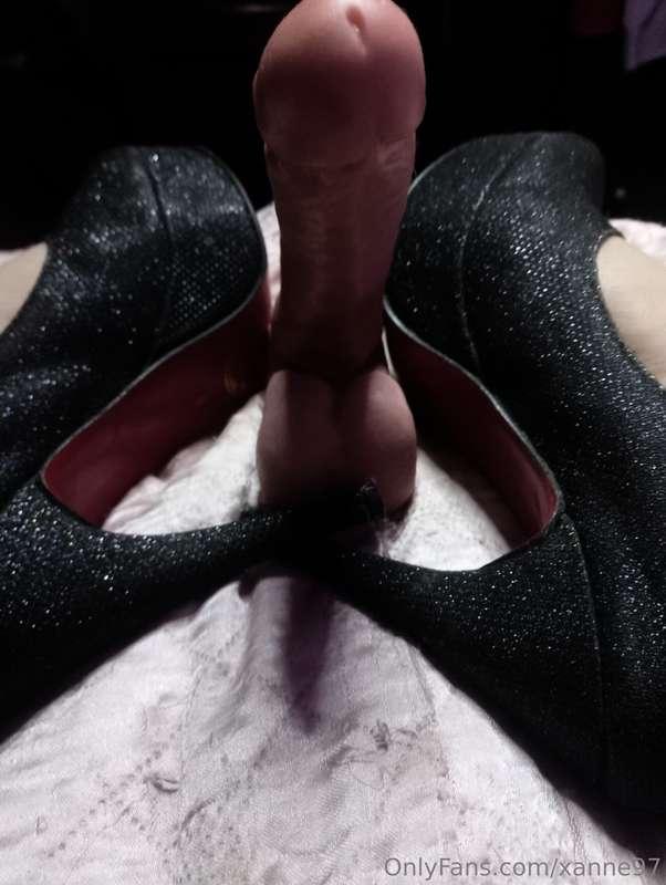 🖤👠🖤