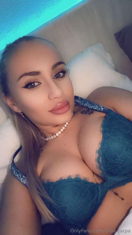 🤩 Let me turn up the heat and take you to places you never k..