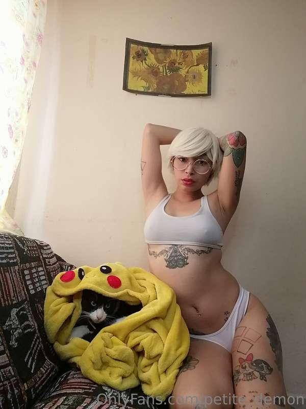 I left a small gift in inbox 🤭
Enjoy✨