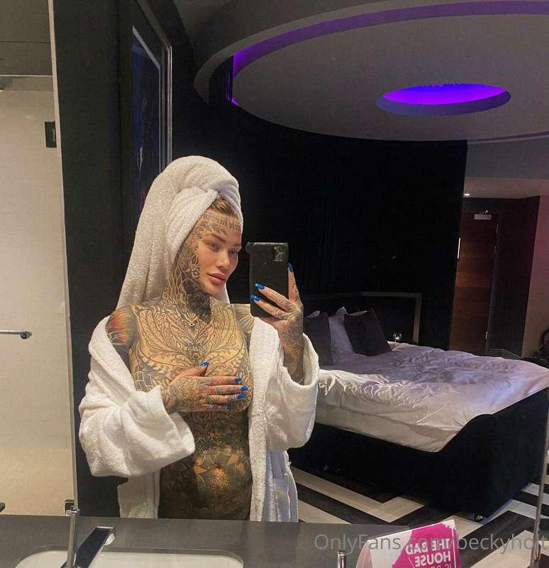 Fresh out the shower 💦
