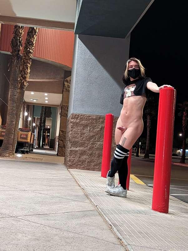 Just hanging out in front of the stores
.
.
#fyp #public #femboy #twink #sissy #trap #twink #risky