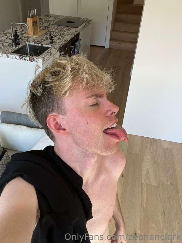 zephanclark image #0