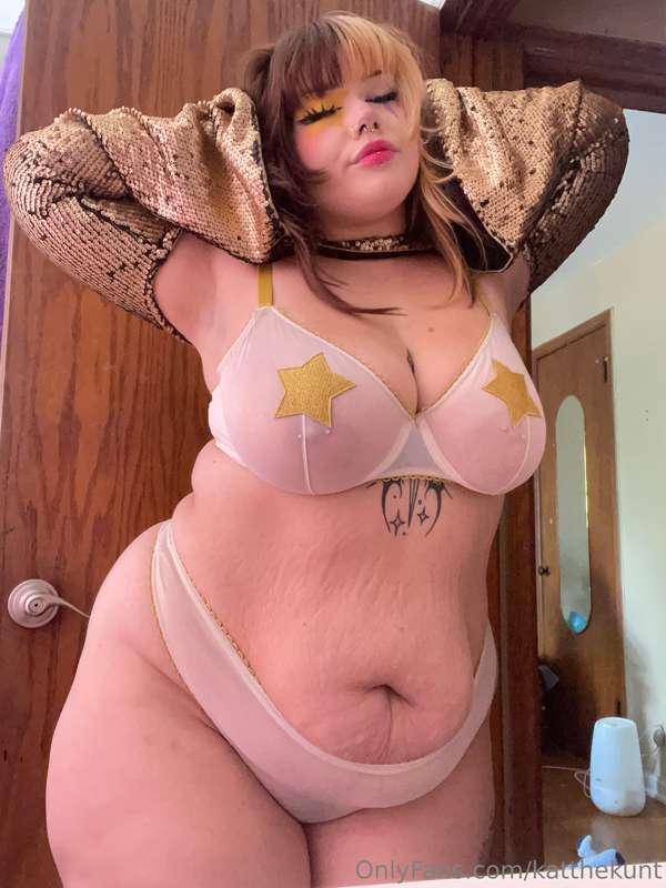 You horny tonight too?🥵💦