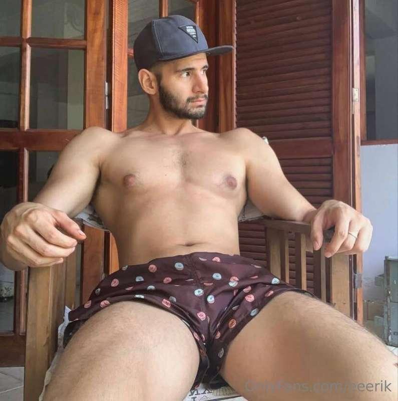➡️𝐅𝐑𝐄𝐄: @augst_ts🍆nudes muscle boy📸custom content, 💬sexting💘..