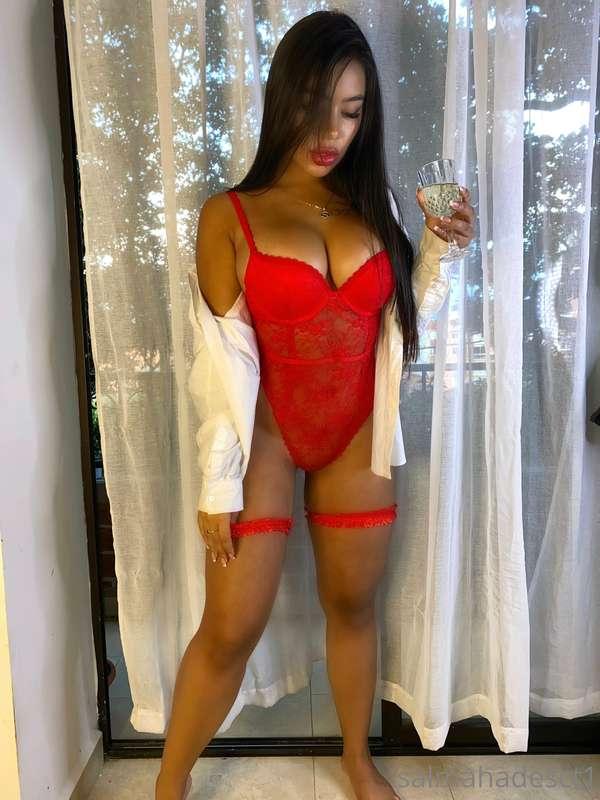 Send me a DM with "I WANT MY GIFT"