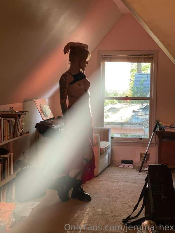 Been feeling real cute lately might post more