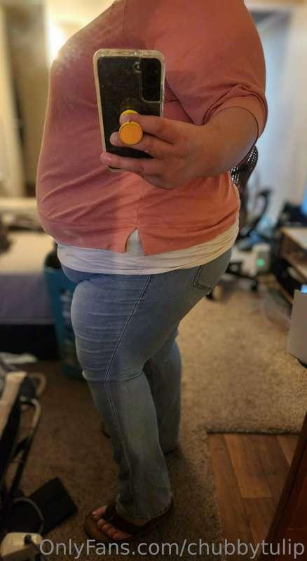 Fit check... What are you up to tonight?? 🥰