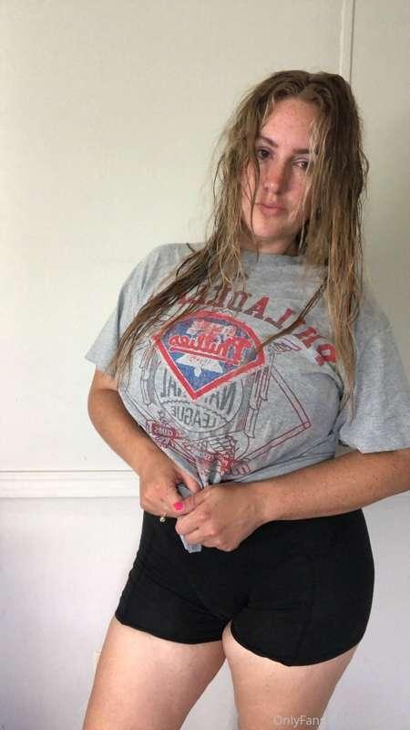I am so hot I’m going to take all my clothes off.